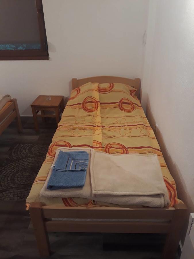 טיינטישטה Apartmani Sastavci מראה חיצוני תמונה