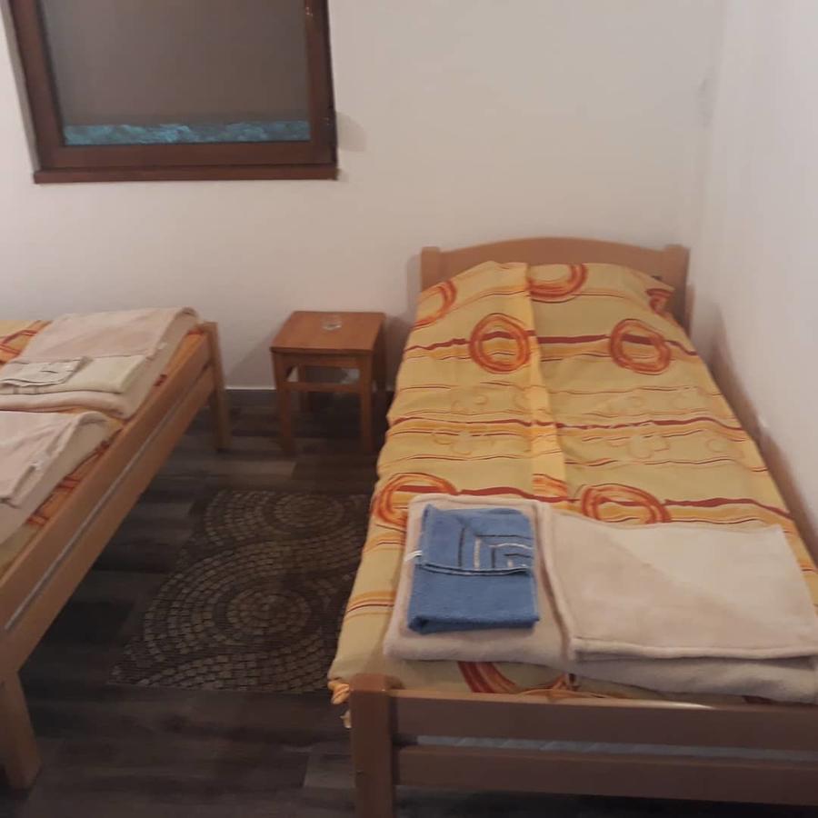 טיינטישטה Apartmani Sastavci מראה חיצוני תמונה